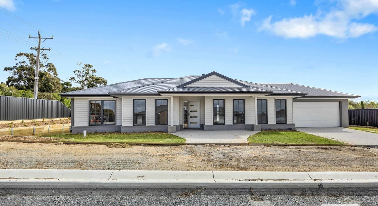 55  McNeill Street, Ararat, VIC, 3377 - Image 1