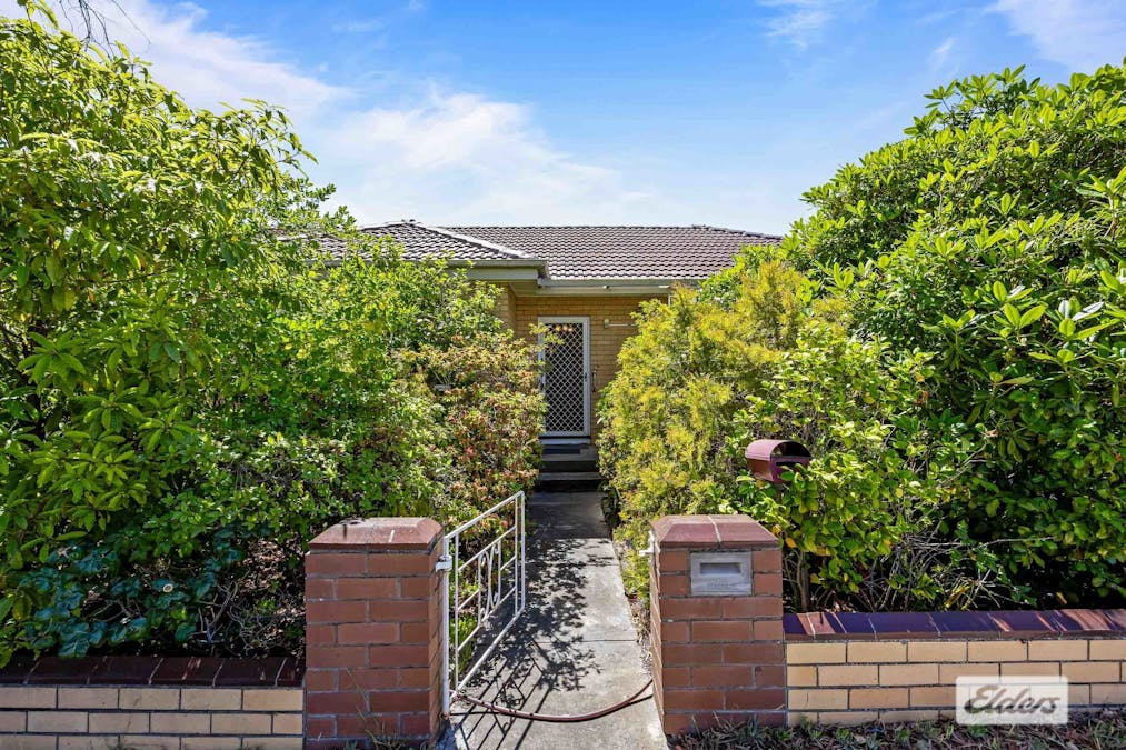 42 Banfield Street, Ararat, VIC, 3377 - Image 4