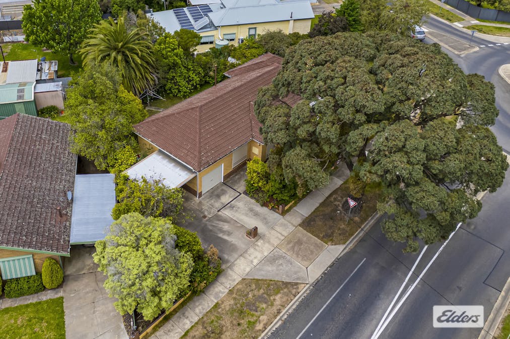 42 Banfield Street, Ararat, VIC, 3377 - Image 26