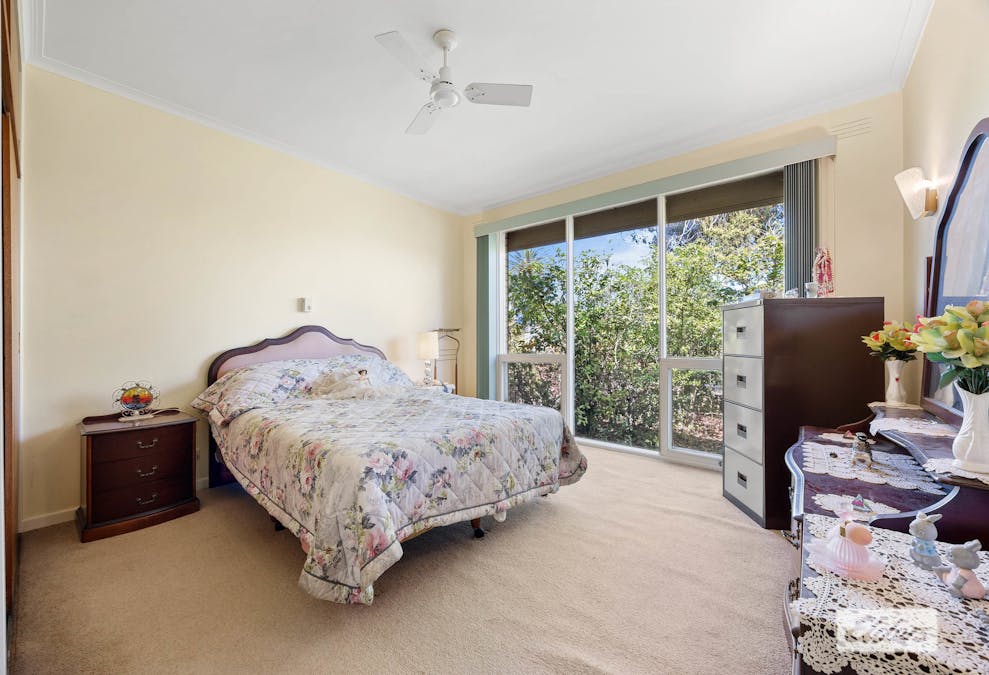 42 Banfield Street, Ararat, VIC, 3377 - Image 17