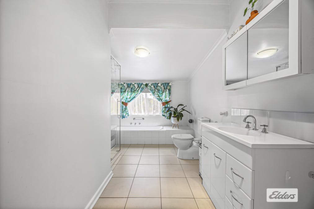 143 Rifle Butts Road, Landsborough, VIC, 3384 - Image 11