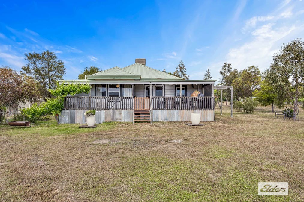 143 Rifle Butts Road, Landsborough, VIC, 3384 - Image 30