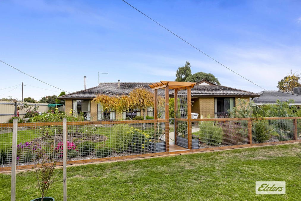 22 Elizabeth Street, Ararat, VIC, 3377 - Image 1