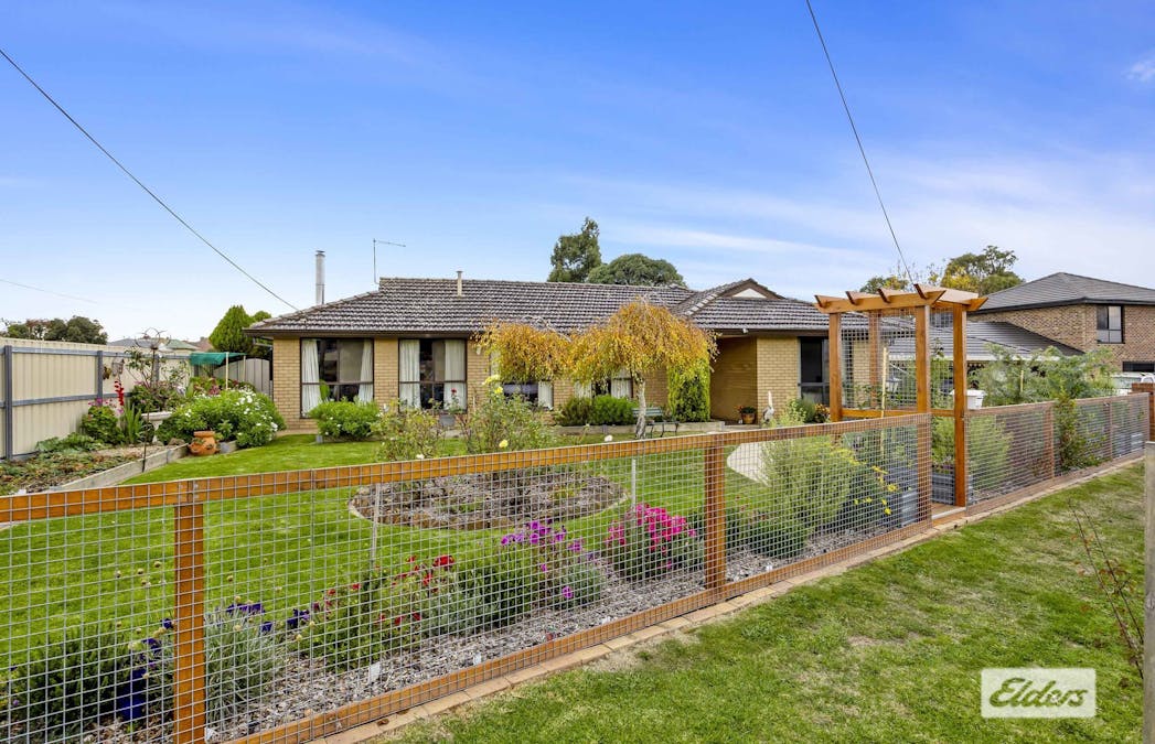 22 Elizabeth Street, Ararat, VIC, 3377 - Image 19