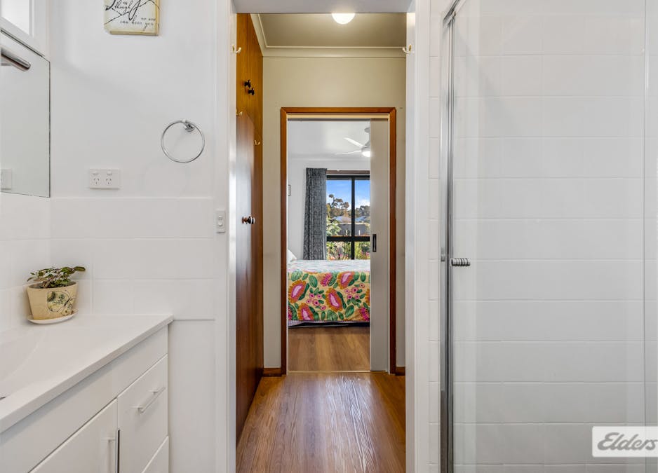 22 Elizabeth Street, Ararat, VIC, 3377 - Image 11