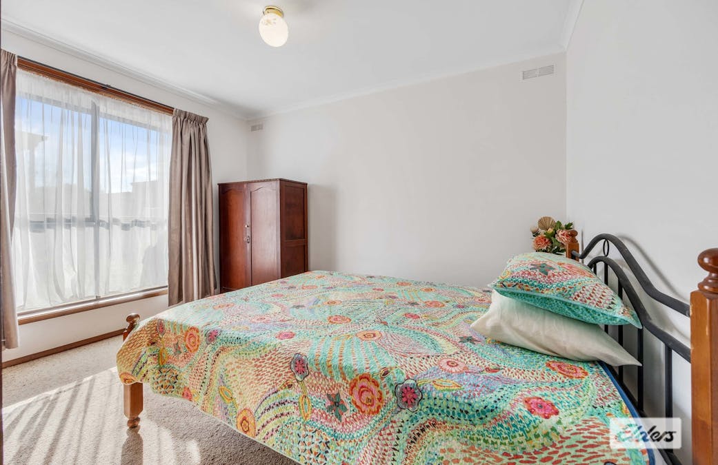 22 Elizabeth Street, Ararat, VIC, 3377 - Image 16