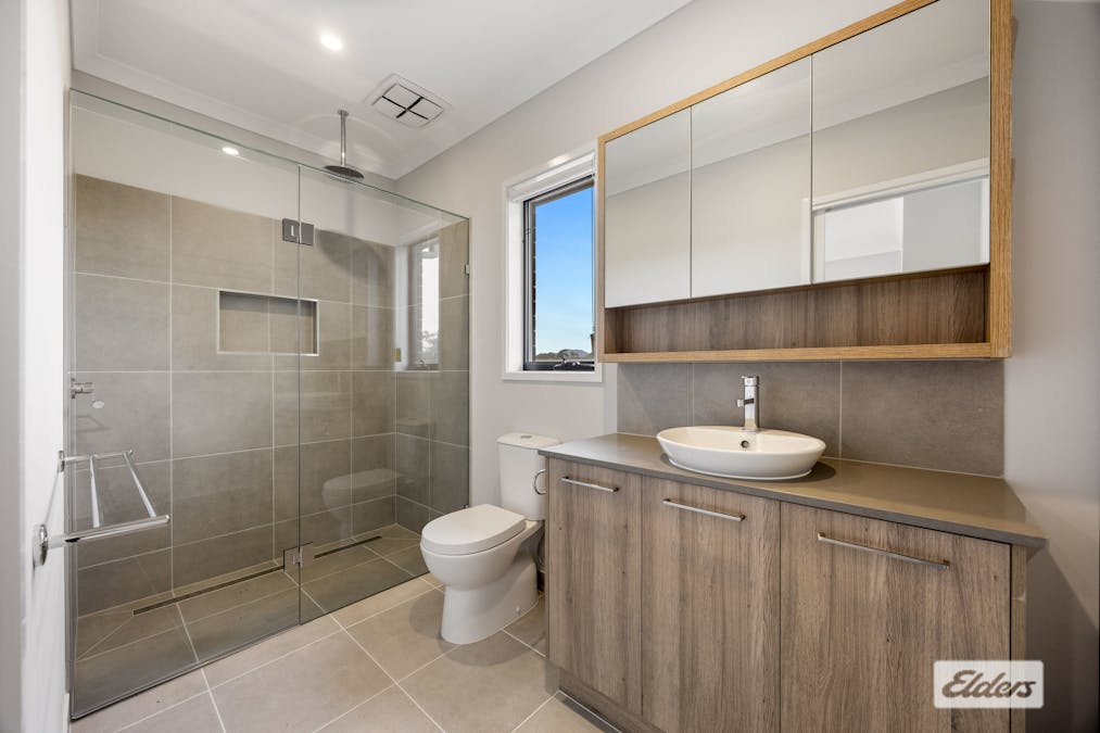 4 Carthew Rise, Ararat, VIC, 3377 - Image 11