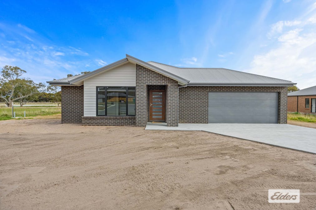 4 Carthew Rise, Ararat, VIC, 3377 - Image 1