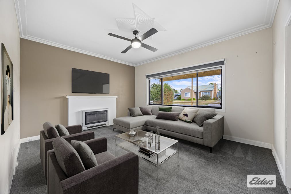 8 Clarke Street, Ararat, VIC, 3377 - Image 3