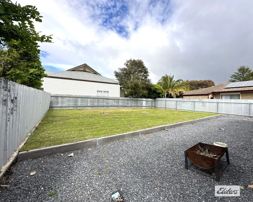 9 Clemes Street, Stawell, VIC, 3380 - Image 12
