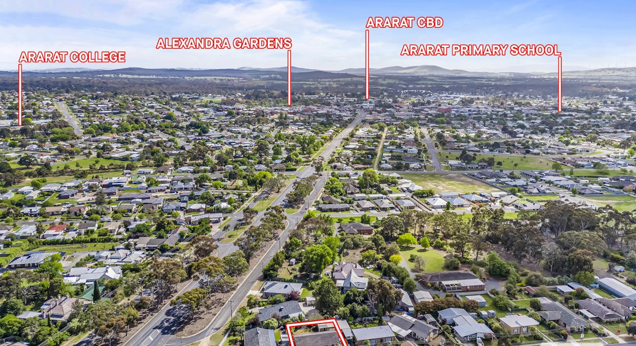 31 Churchill Avenue, Ararat, VIC, 3377 - Image 18