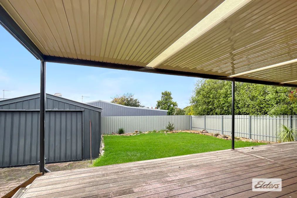 2 Ellerker Avenue, Ararat, VIC, 3377 - Image 5