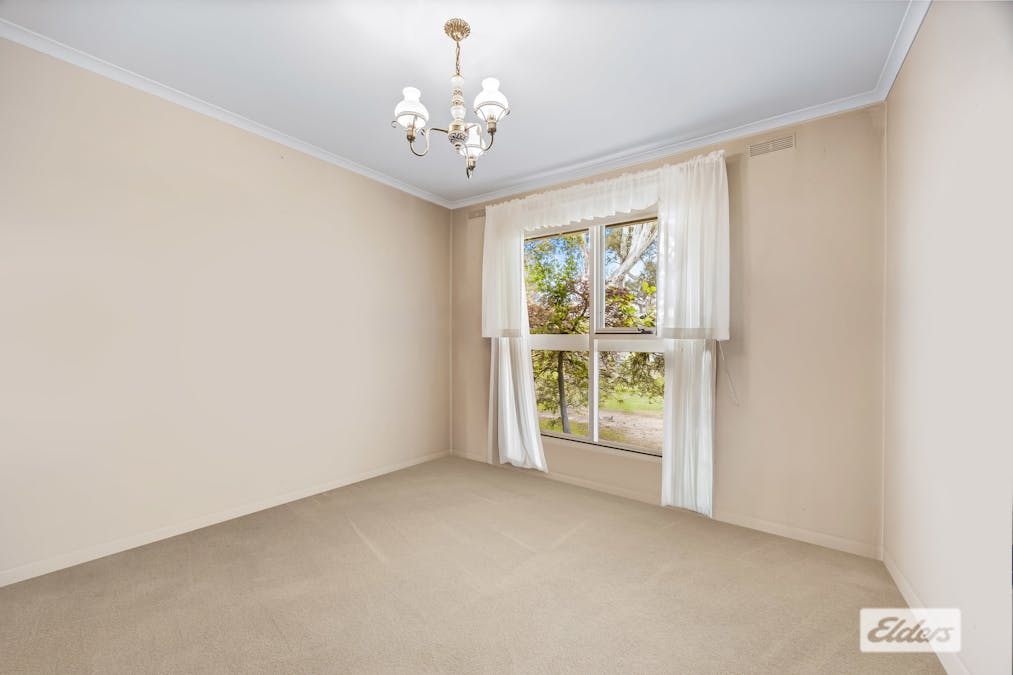 1 Ash Grove, Ararat, VIC, 3377 - Image 11