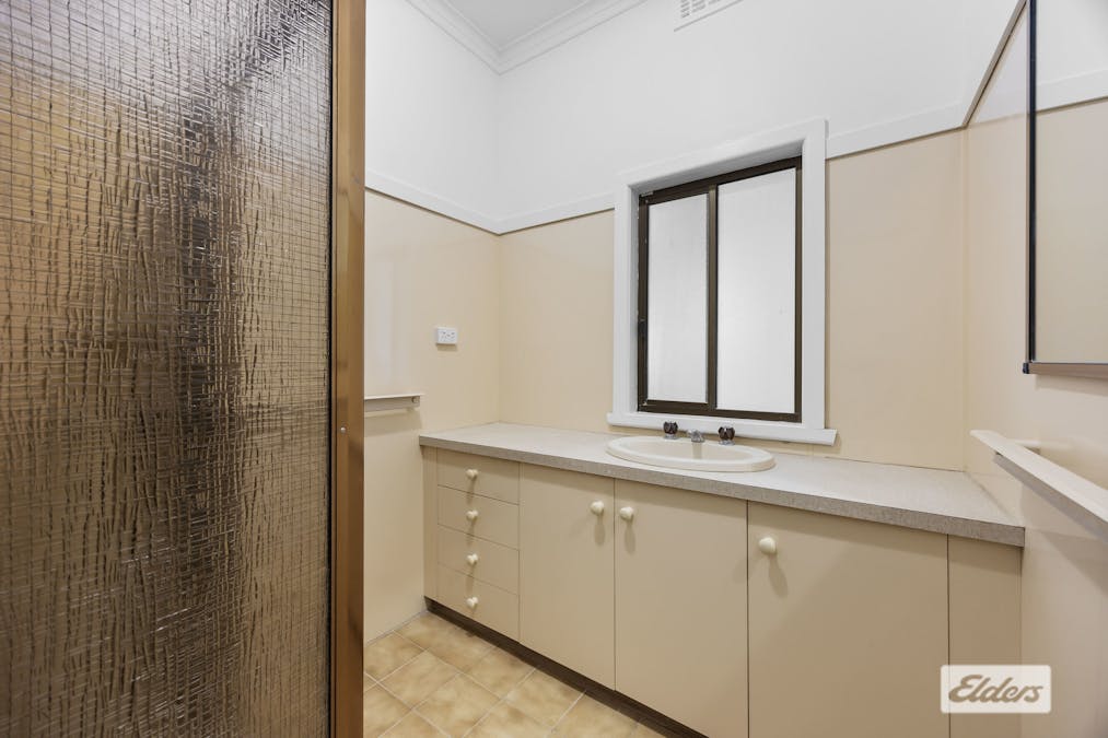 243 Western Highway, Ararat, VIC, 3377 - Image 12