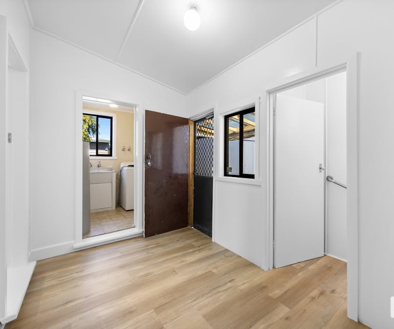 243 Western Highway, Ararat, VIC, 3377 - Image 13