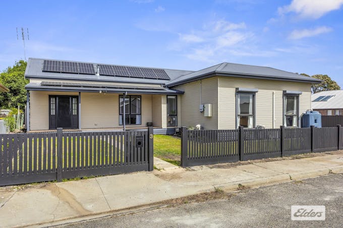 3 Mareli Street, Stawell, VIC, 3380 - Image 1