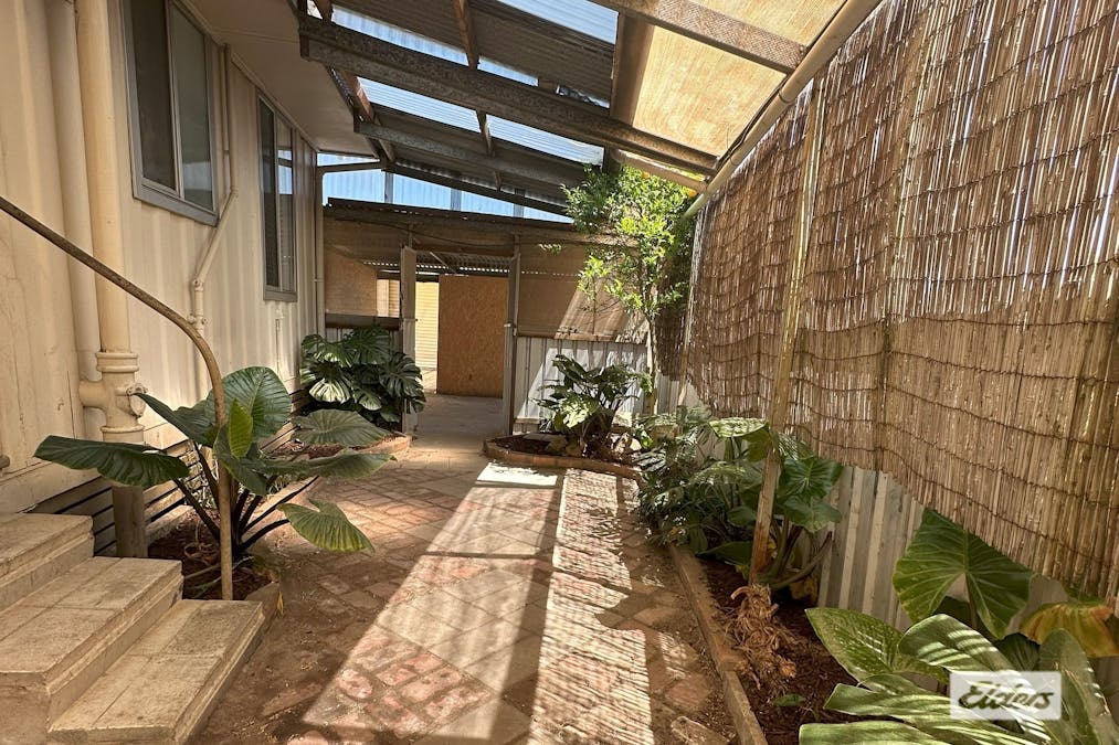 10 Freeland Avenue, Stawell, VIC, 3380 - Image 9