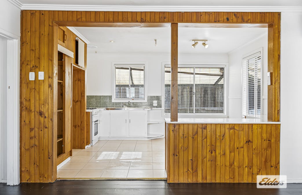 10 Freeland Avenue, Stawell, VIC, 3380 - Image 3