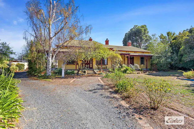 4 Port Fairy Road — photo from Elders Real Estate Ararat