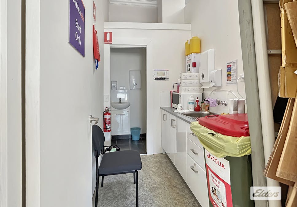 84 or 86 Main Street, Stawell, VIC, 3380 - Image 2