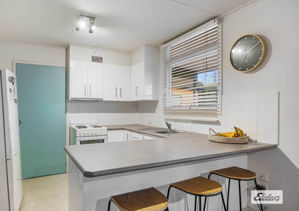 6 Bennett Street, Stawell, VIC, 3380 - Image 3