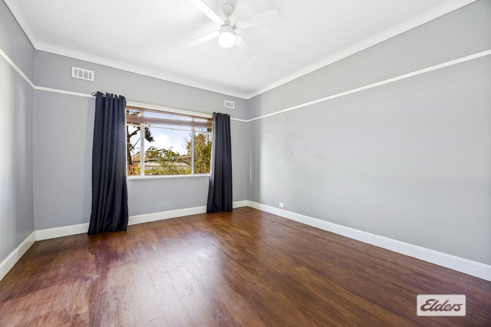 27 Blake Street, Ararat, VIC, 3377 - Image 8