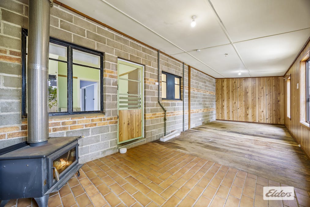 27 Blake Street, Ararat, VIC, 3377 - Image 13