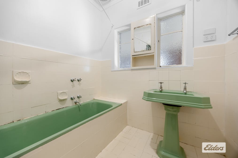 27 Blake Street, Ararat, VIC, 3377 - Image 9