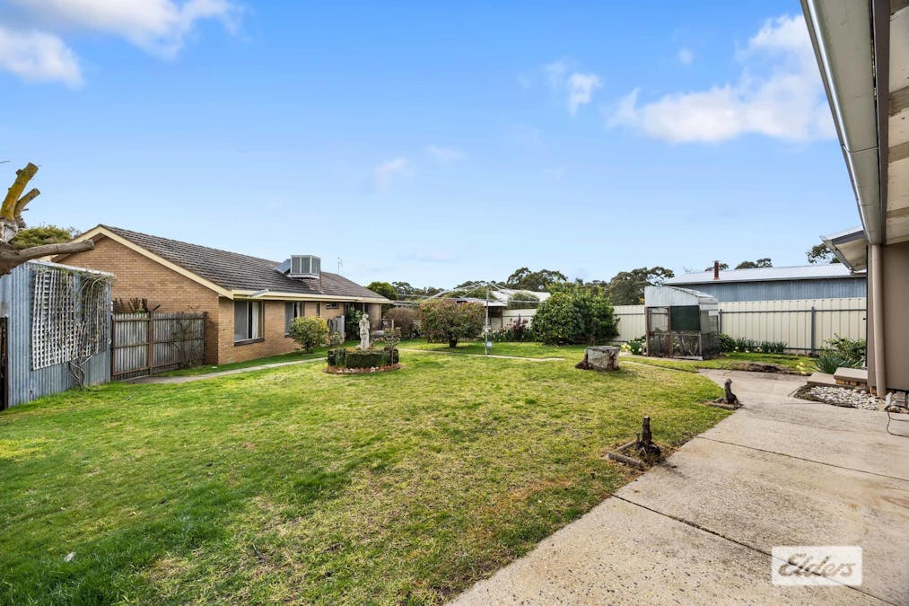 5 Kneale Street, Ararat, VIC, 3377 - Image 20