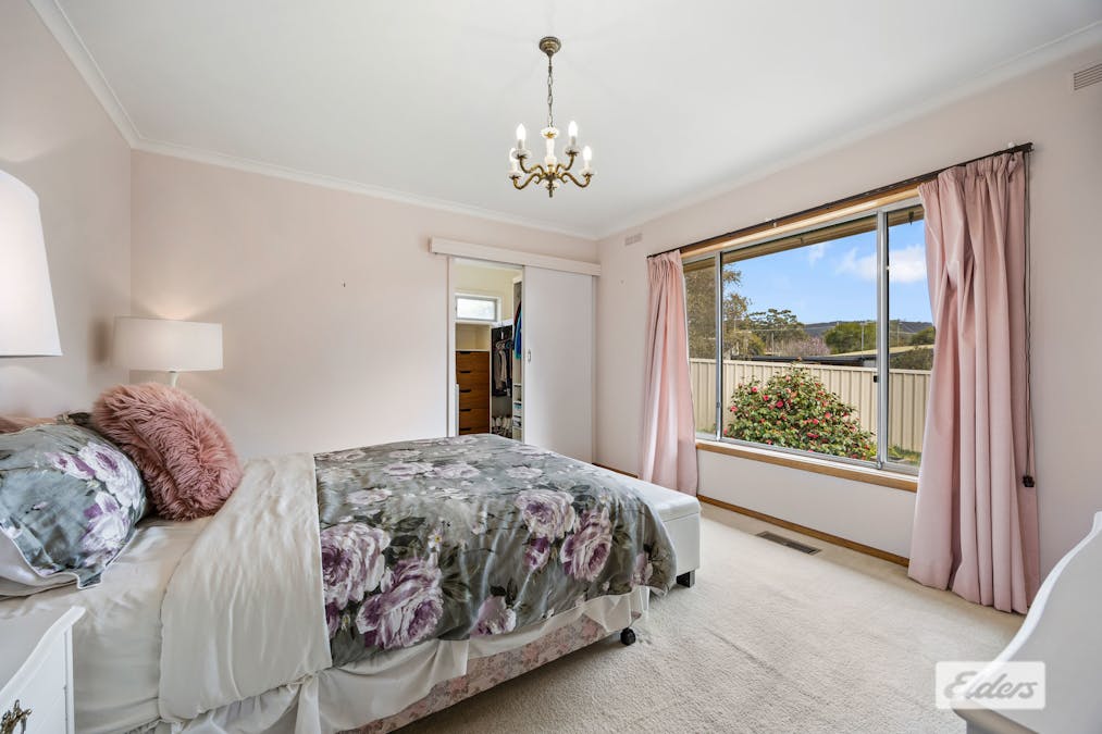 5 Kneale Street, Ararat, VIC, 3377 - Image 9