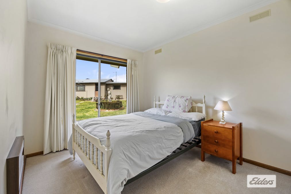 5 Kneale Street, Ararat, VIC, 3377 - Image 12
