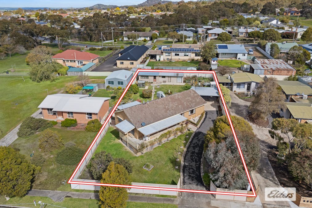 5 Kneale Street, Ararat, VIC, 3377 - Image 23