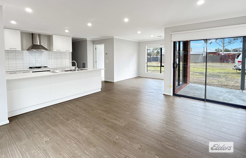 A/30 McLellan Street, Ararat, VIC, 3377 - Image 3