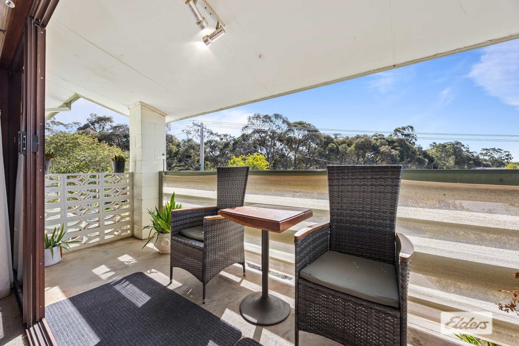 27 Henderson Street, Ararat, VIC, 3377 - Image 7