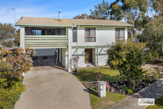 27 Henderson Street, Ararat, VIC, 3377 - Image 1