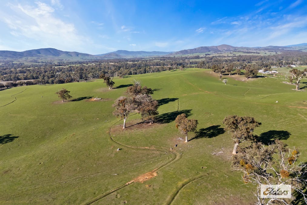 CA 111-115 Pyrenees Highway, Amphitheatre, VIC, 3468 - Image 14