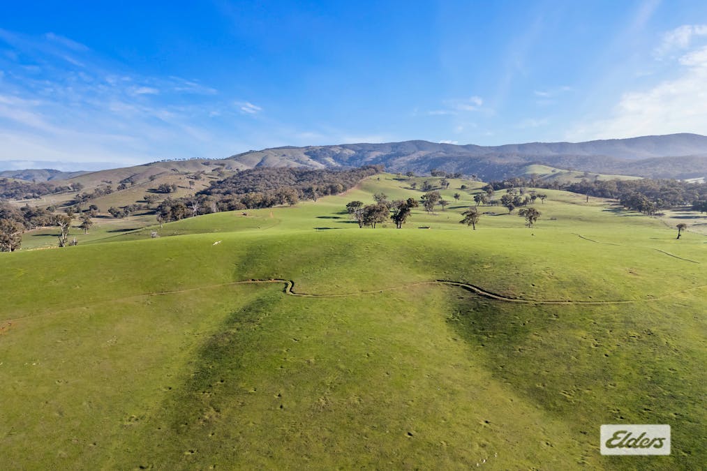 CA 111-115 Pyrenees Highway, Amphitheatre, VIC, 3468 - Image 15