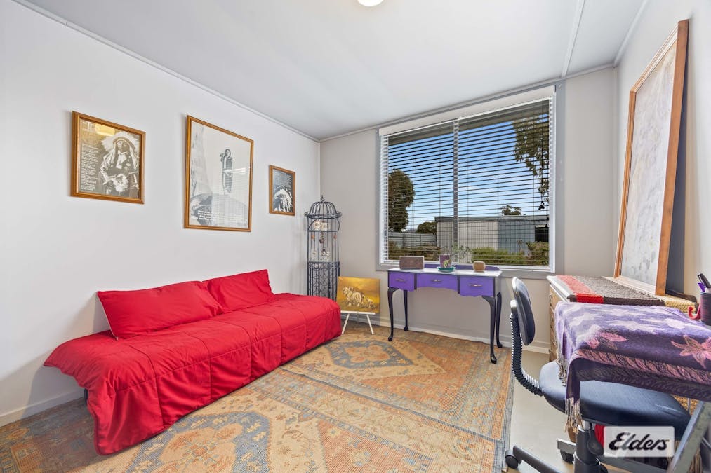 13 Steven Crescent, Ararat, VIC, 3377 - Image 11