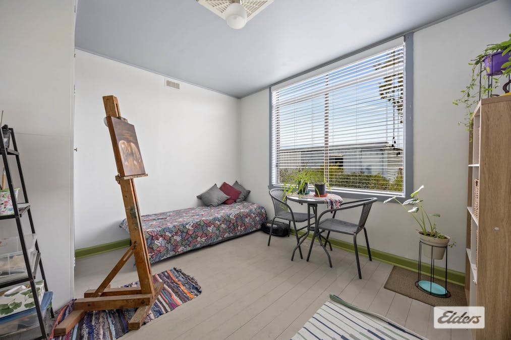13 Steven Crescent, Ararat, VIC, 3377 - Image 12