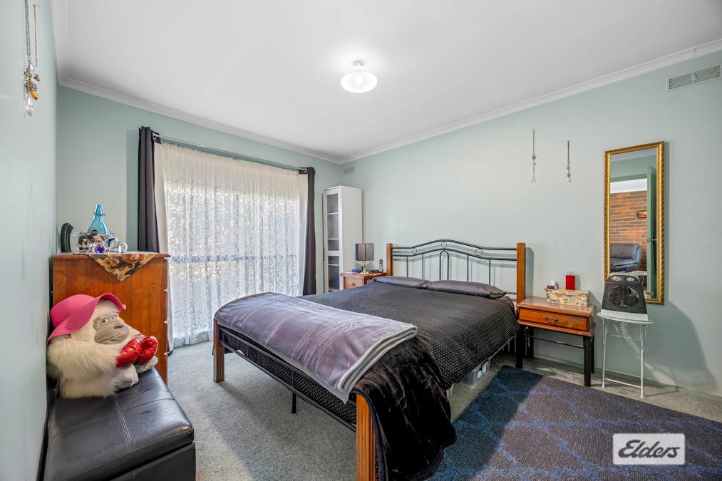 1/42 Carey Street, Ararat, VIC, 3377 - Image 9