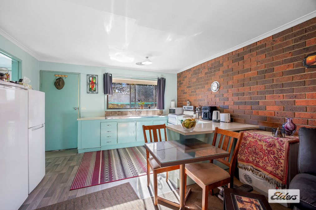 1/42 Carey Street, Ararat, VIC, 3377 - Image 5