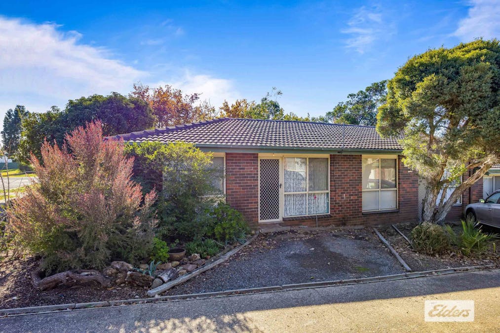 1/42 Carey Street, Ararat, VIC, 3377 - Image 1