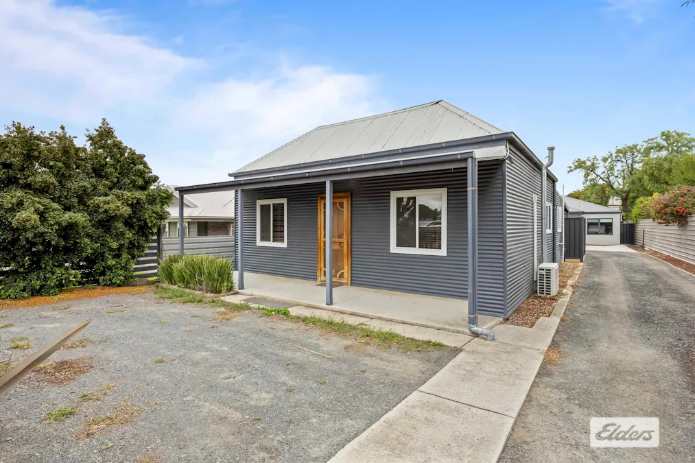 1/148 High Street, Ararat, VIC, 3377 - Image 2