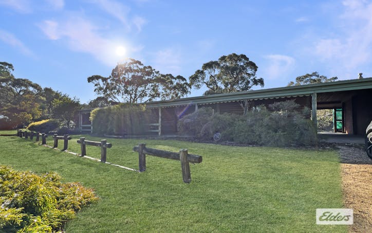 12 Wattle Crescent, Ararat, VIC, 3377 - Image 1