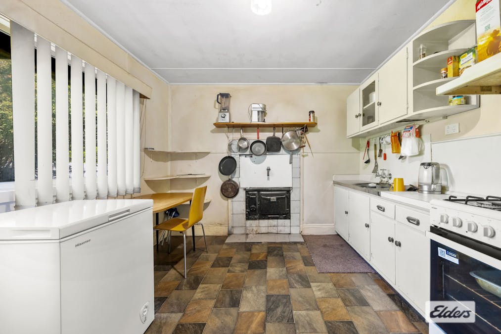 32 Tobin Street, Ararat, VIC, 3377 - Image 5
