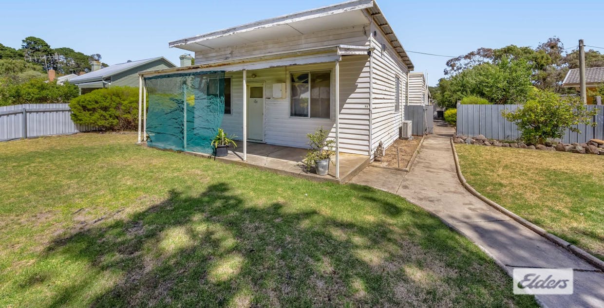 32 Tobin Street, Ararat, VIC, 3377 - Image 2