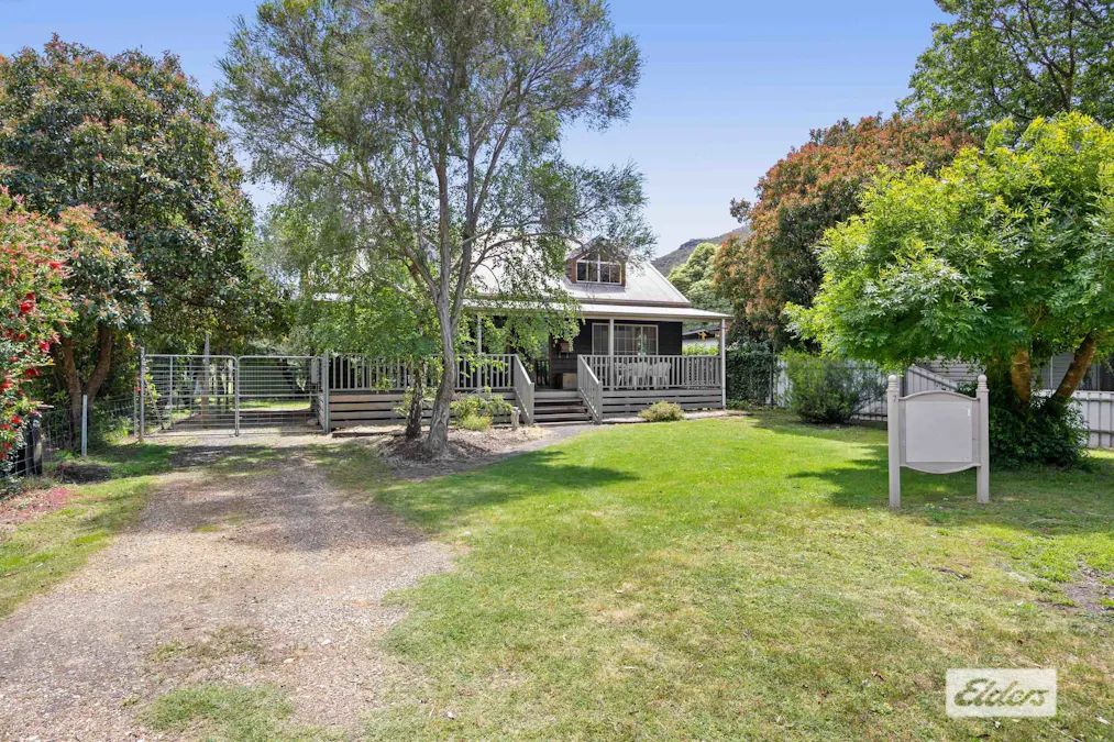 7 Tandara Road, Halls Gap, VIC, 3381 - Image 2