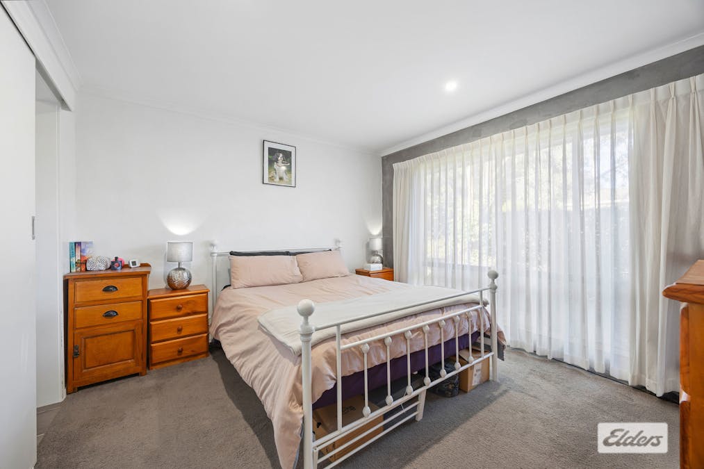 18 Ellerker Avenue, Ararat, VIC, 3377 - Image 10