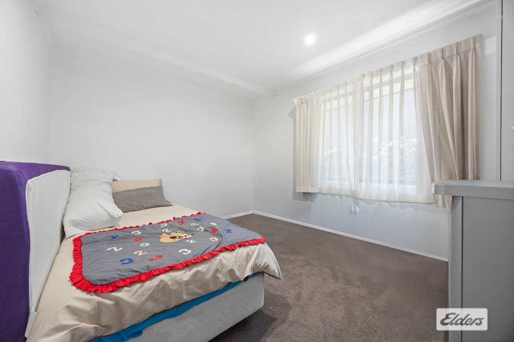 18 Ellerker Avenue, Ararat, VIC, 3377 - Image 11
