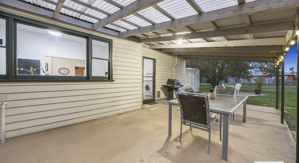 63 Wills Street, Landsborough, VIC, 3384 - Image 16